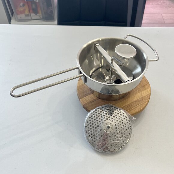 Stainless Steel Ergonomic Mashed Potato Mill! - Picture 3 of 7